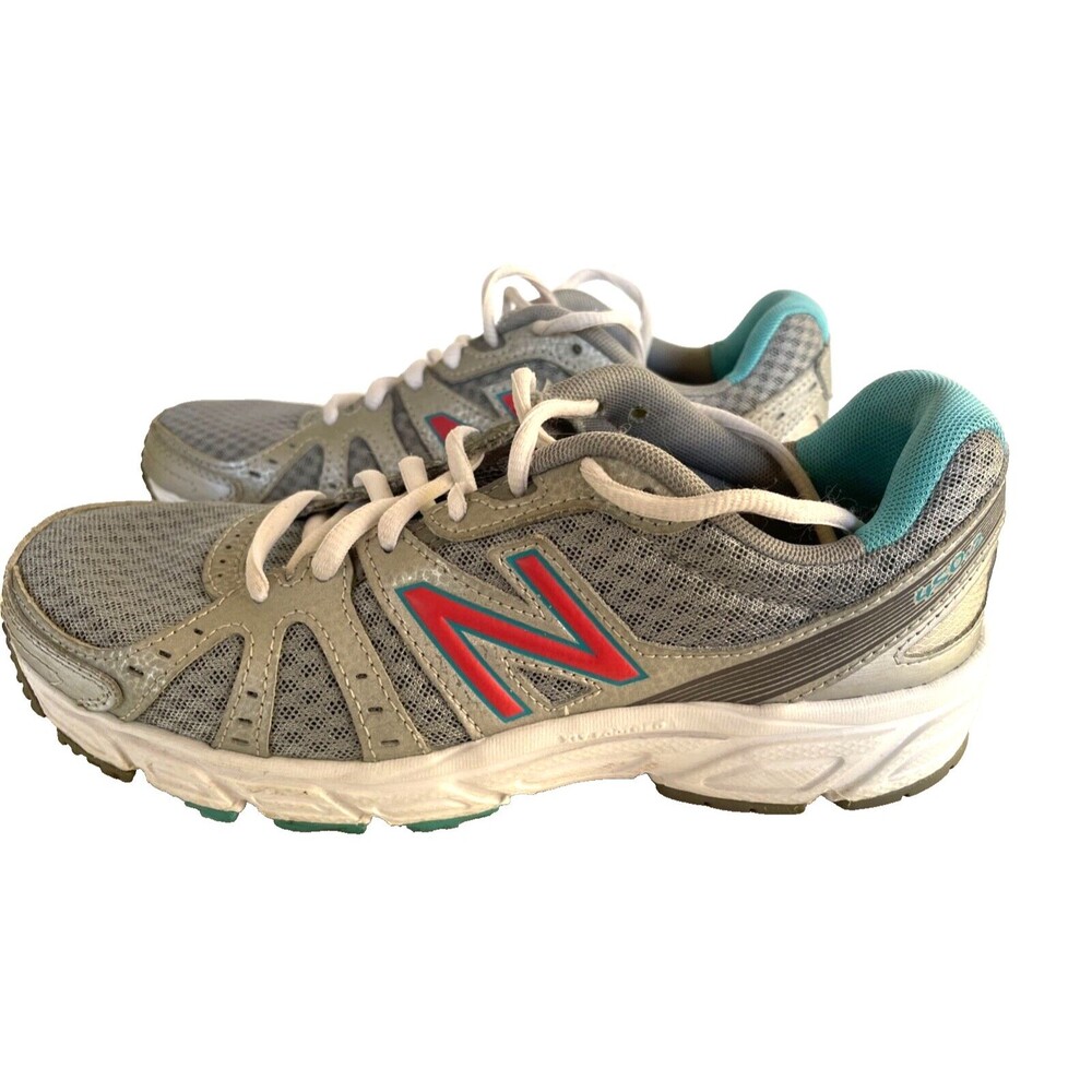 Women's Size 6.5 New Balance 450 V2 Sneakers Running Shoes Gray Pink EUC - Picture 3 of 9